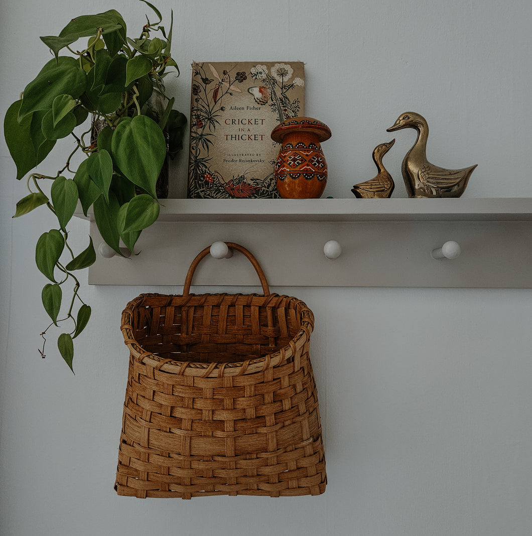 Wall Pocket Basket