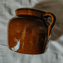 Load image into Gallery viewer, Stoneware Bean Crock